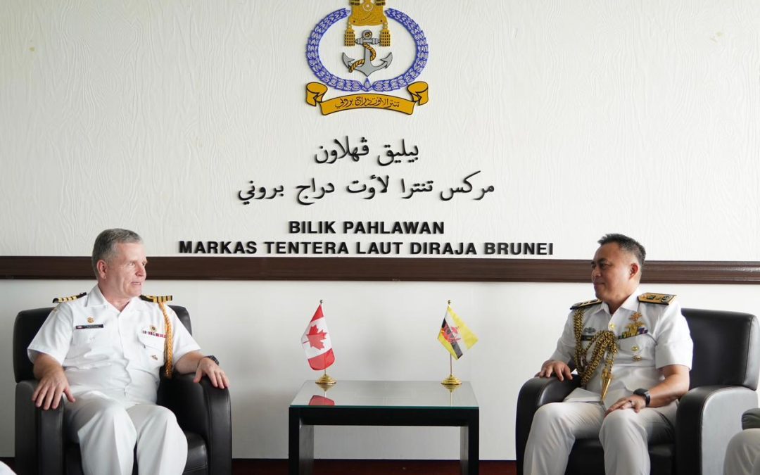 ROYAL BRUNEI NAVY COMMANDER RECEIVES FAREWELL CALL FROM THE DEFENCE ADVISER OF CANADA