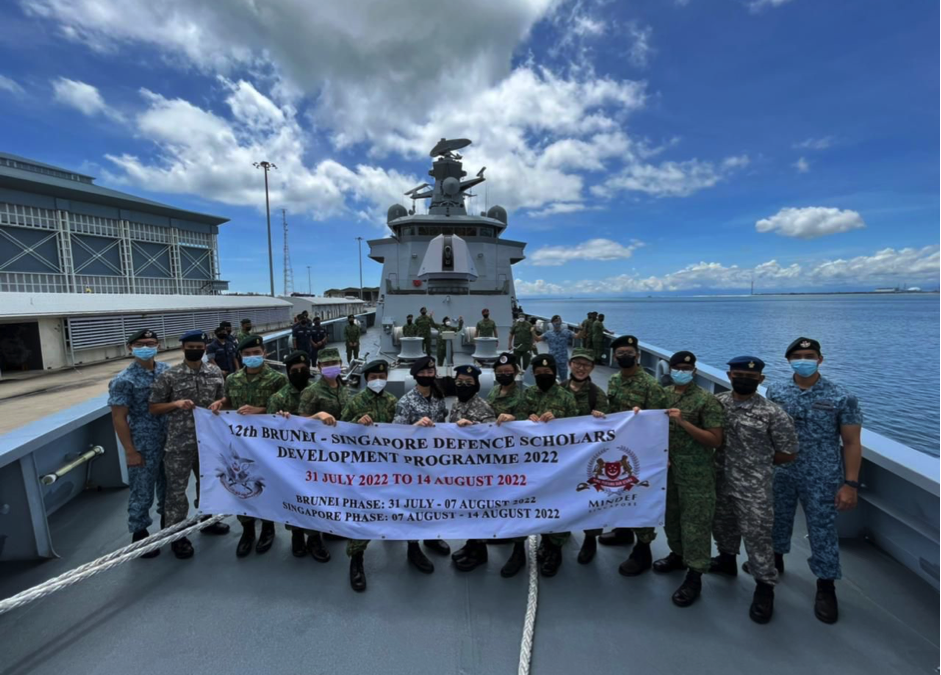 12TH BRUNEI-SINGAPORE DEFENCE SCHOLARS DEVELOPMENT PROGRAMME 2022 VISITS RBN