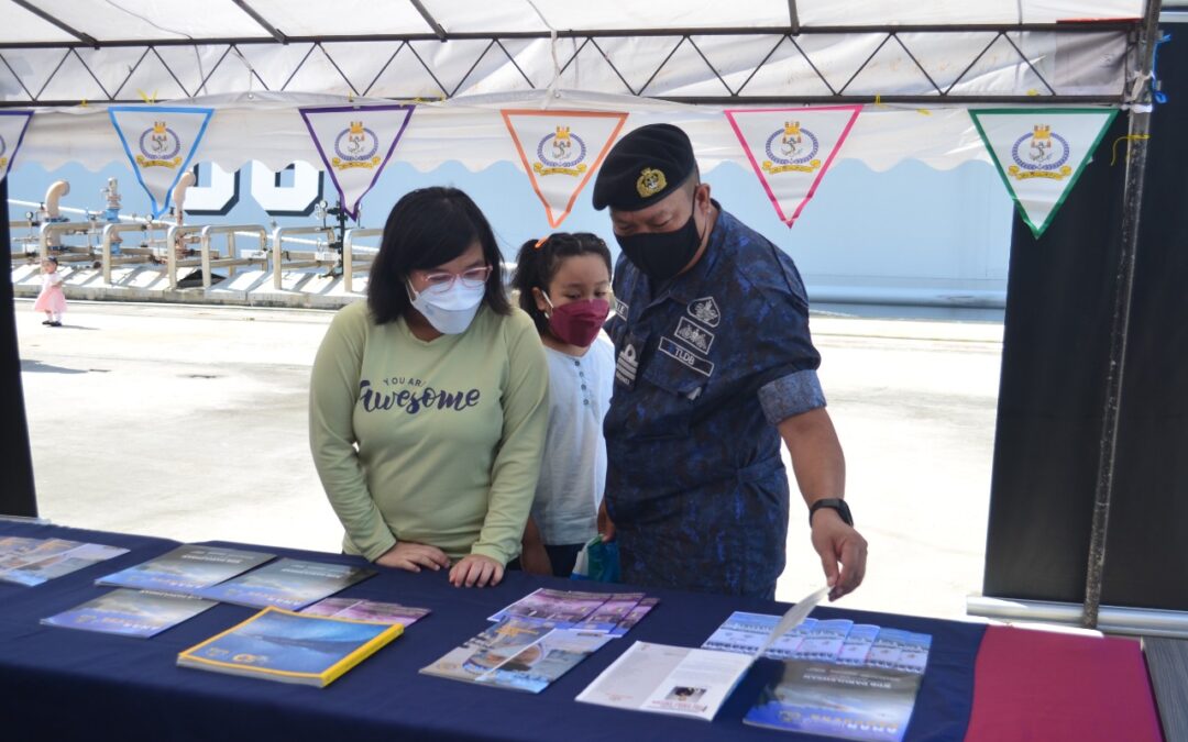 EXPOSING FAMILIES TO THE NAVY INITIATIVE