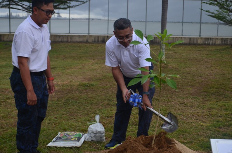 ROYAL BRUNEI NAVY HELD TREE PLANTING EVENT IN CONJUNCTION WITH THE 61ST RBAF ANNIVERSARY