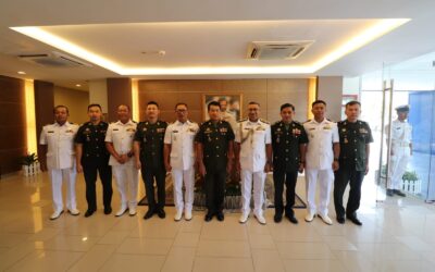 COMMANDER-IN-CHIEF OF THE ROYAL CAMBODIAN ARMED FORCES MAKES AN OFFICIAL VISIT TO ROYAL BRUNEI NAVY