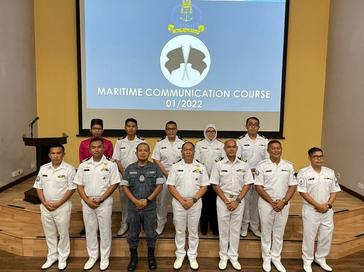 CLOSING CEREMONY FOR THE MARITIME COMMUNICATION COURSE 01/2022