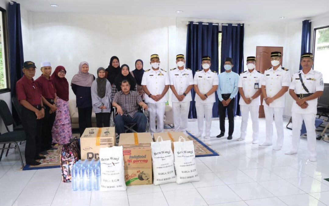 ROYAL BRUNEI NAVY COMMUNITY OUTREACH THROUGH PROJECT KHAMATALI HABBAH