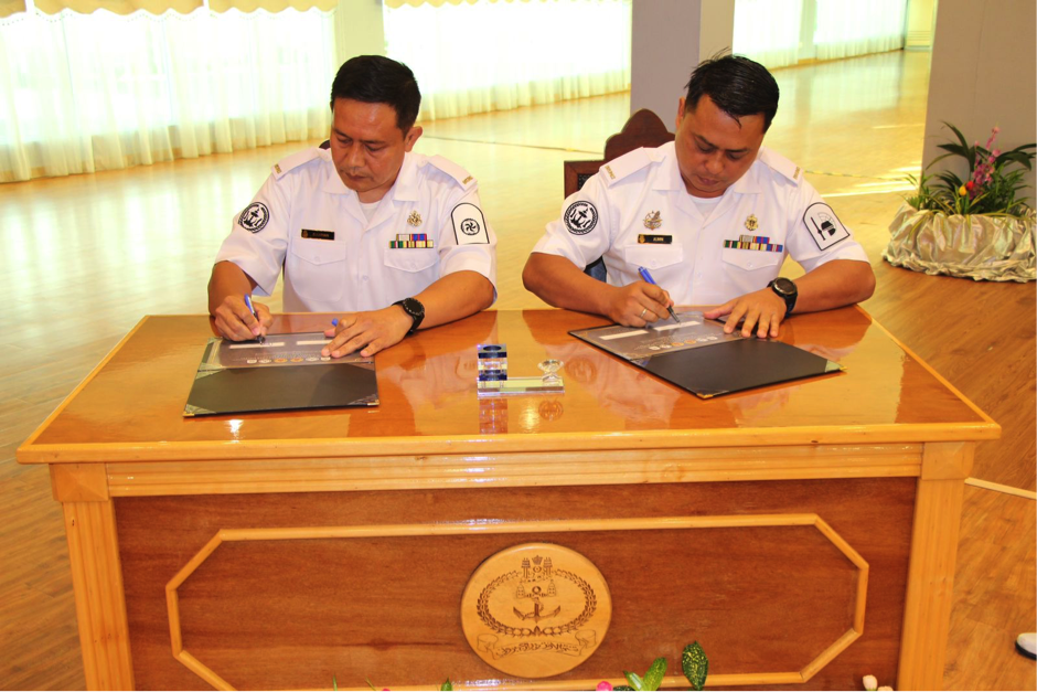 HANDOVER CEREMONY OF THE ROYAL BRUNEI NAVY SENIOR RATES’ PRESIDENT MESS COMMITTEE