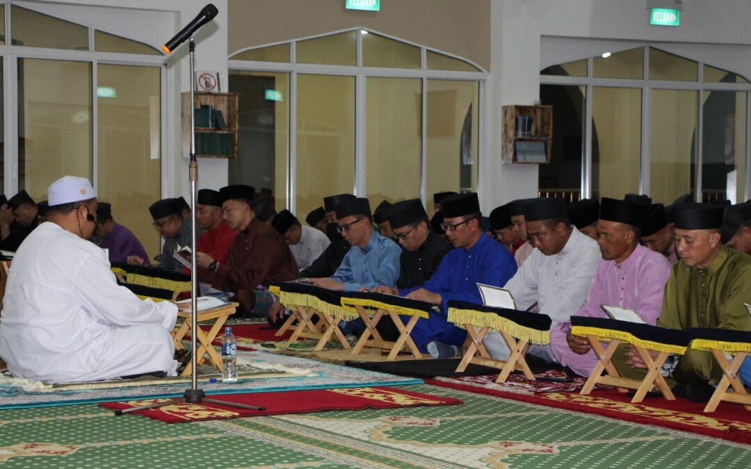 DOA KESYUKURAN CEREMONY HELD IN CONJUNCTION WITH THE 49TH BIRTHDAY OF HIS ROYAL HIGHNESS THE CROWN PRINCE