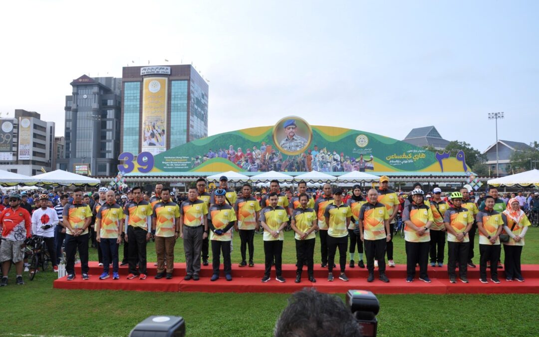 ROYAL BRUNEI NAVY PARTICIPATES IN ‘RIADAH BERBASIKAL SEMANGAT KEBANGSAAN 2023
