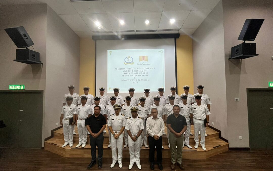 THE CLOSING CEREMONY OF THE INTERMEDIATE SEAMAN NAVIGATION ABOVE WATER TACTICAL AND INTERMEDIATE SEAMAN GUNNERY ABOVE WATER WARFARE 2023