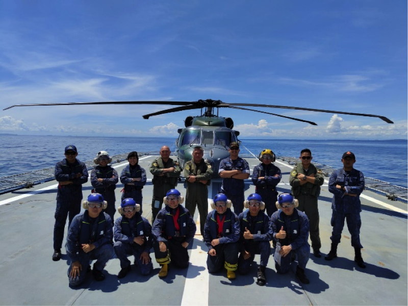 KDB DARUSSALAM COMPLETES DECK LANDING QUALIFICATION WITH BLACK HAWK HELICOPTER