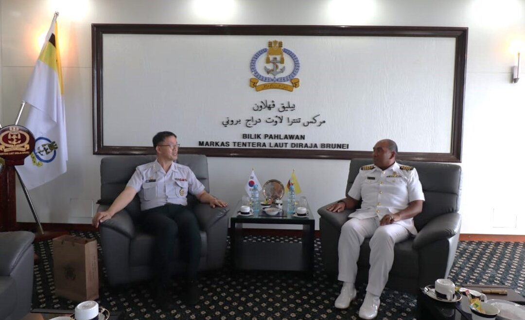 ACTING COMMANDER RBN RECEIVES COURTESY CALL FROM DEFENCE ATTACHÉ OF THE REPUBLIC OF KOREA ACCREDITED TO BRUNEI DARUSSALAM