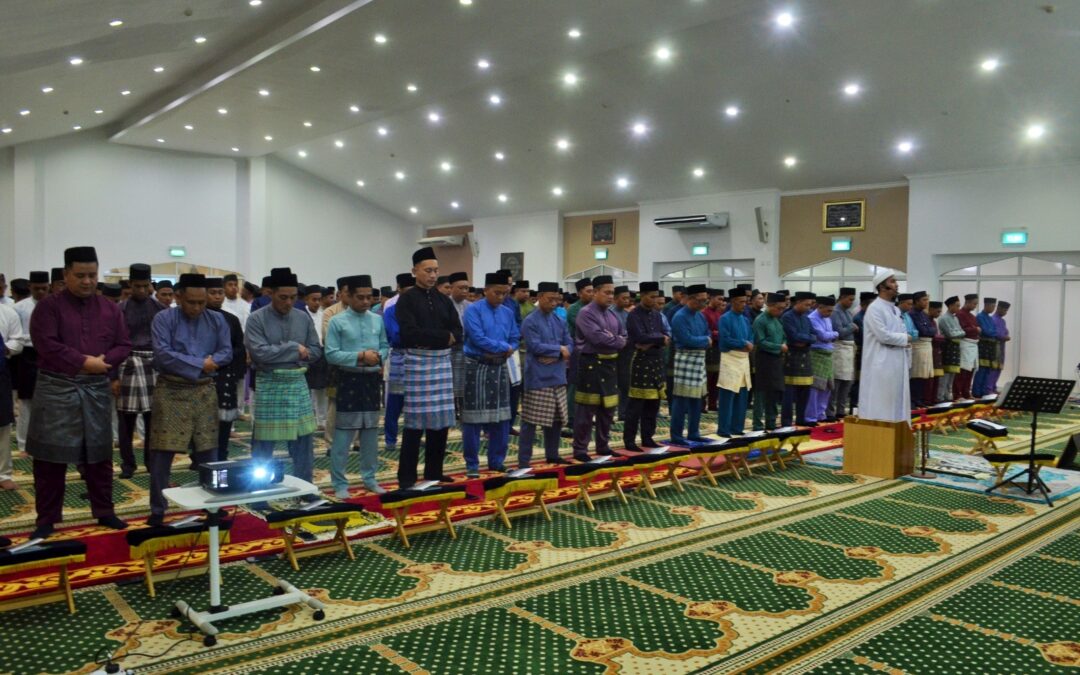DOA KESYUKURAN CEREMONY HELD IN SURAU AL-HUDA IN CONJUNCTION WITH THE 62ND ANNIVERSARY OF THE ROYAL BRUNEI ARMED FORCES