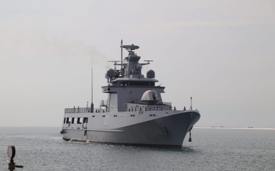 KDB DARULEHSAN RETURNS AFTER PARTICIPATING IN THE LANGKAWI INTERNATIONAL MARITIME AND AEROSPACE EXHIBITION 2023