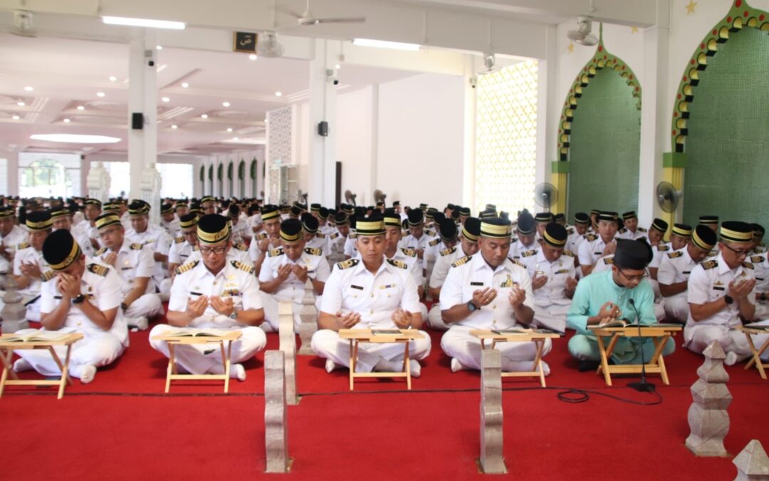 SURAH YASSIN AND TAHLIL RECITATION AT THE ROYAL MAUSOLEUM IN CONJUNCTION WITH ROYAL BRUNEI NAVY’S 58TH ANNIVERSARY