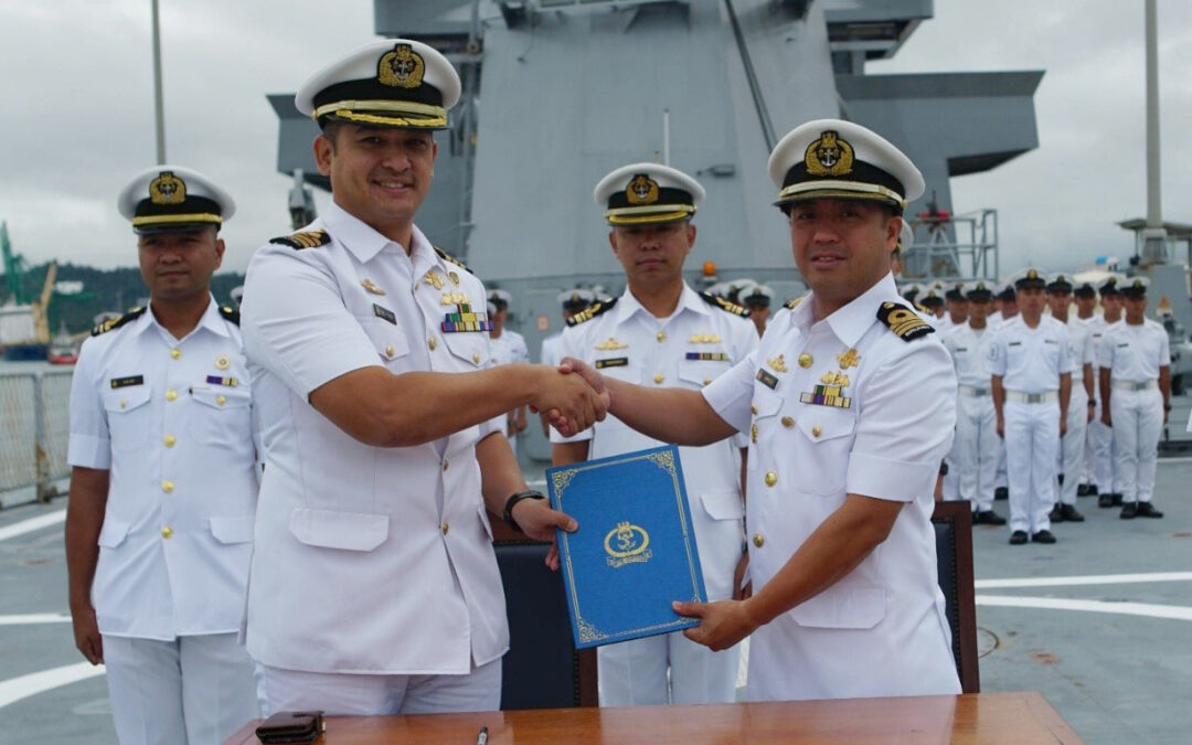 HANDING OVER AND TAKING OVER CEREMONY FOR KDB DARUSSALAM’S COMMANDING OFFICER