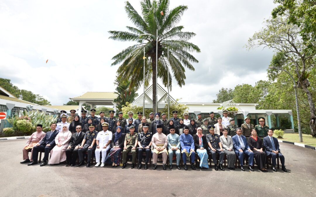 THREE SENIOR OFFICERS OF THE ROYAL BRUNEI NAVY HAVE SUCCESSFULLY COMPLETED THE 18TH EXECUTIVE DEVELOPMENT PROGRAMME
