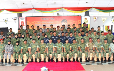 Lt JG Nazirul Azlan received the best theory award during the Closing Ceremony of the Range Management Course 02/2023