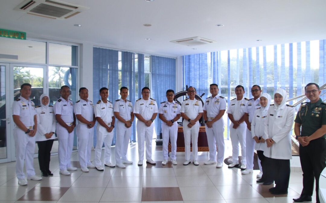 ROYAL BRUNEI NAVY HOSTED THE 8th NAVAL WORKING GROUP WITH THE INDONESIAN NAVY