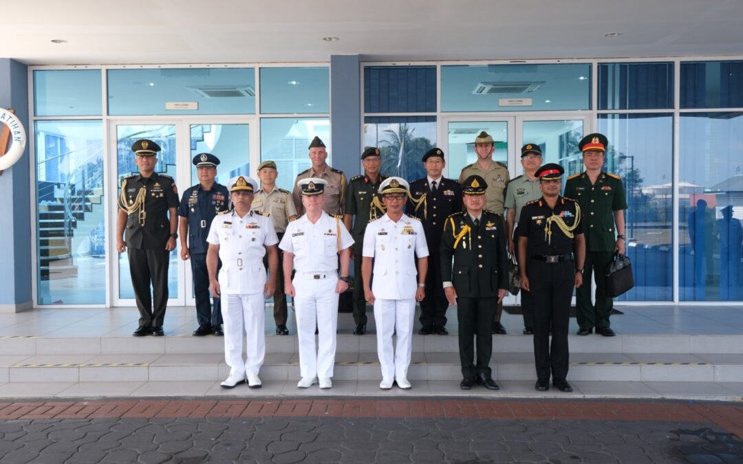 ROYAL BRUNEI NAVY RECEIVED A WORKING VISIT FROM DEFENCE ATTACHÉS/ADVISERS ACCREDITED TO NEGARA BRUNEI DARUSSALAM