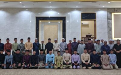 ROYAL BRUNEI NAVY SUPPORT SERVICES OFFICERS CONDUCT RELIGIOUS OUTREACH ACTIVITY AT MASJID AZ-ZAKIREEN