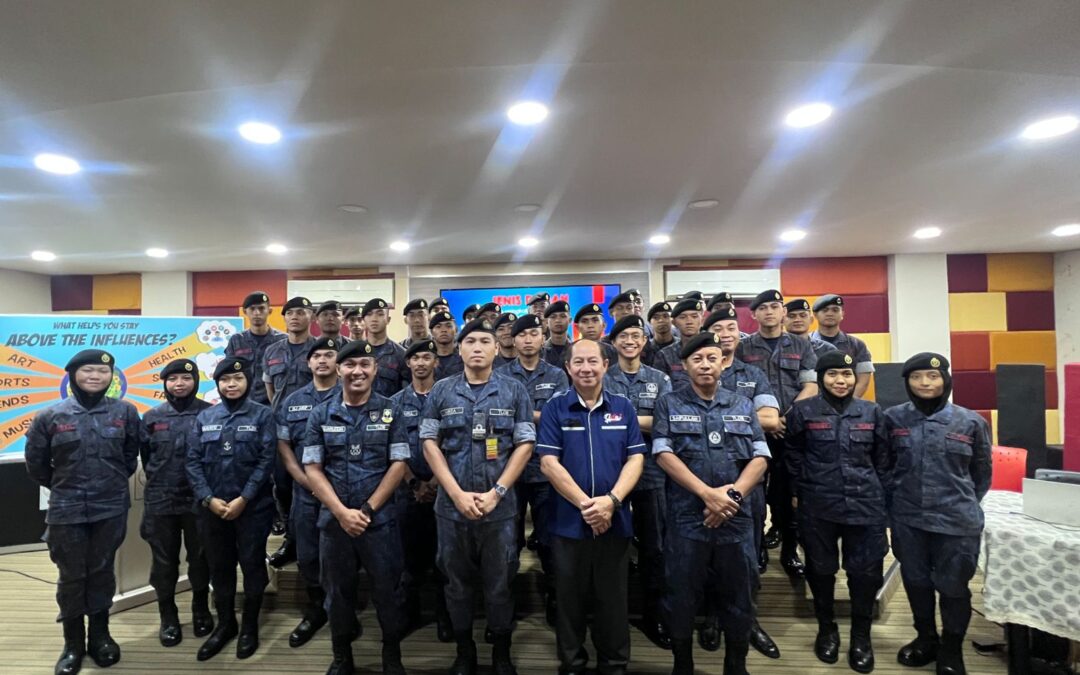 NAVAL TRAINING CENTRE, ROYAL BRUNEI NAVY VISIT TO NARCOTICS CONTROL BUREAU