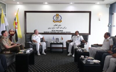 COMMANDER OF THE INDO-PACIFIC ENDEAVOUR, ROYAL AUSTRALIAN NAVY, CONDUCTS COURTESY CALL TO ACTING COMMANDER RBN