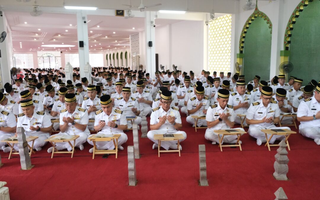 ROYAL BRUNEI NAVY HELD YASSIN AND TAHLIL AT THE ROYAL MAUSOLEUM