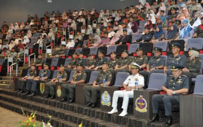 15 CHILDREN OF ROYAL BRUNEI NAVY PERSONNEL HONOURED WITH OUTSTANDING AWARDS