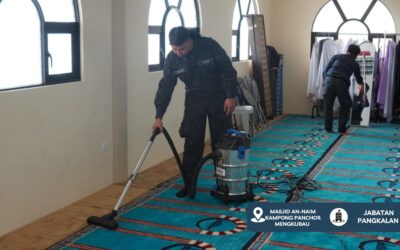 ROYAL BRUNEI NAVY SUPPORTS POST-RAMADHAN MOSQUE CLEANING CAMPAIGN ACROSS BRUNEI MUARA