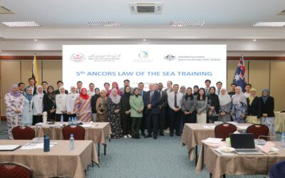 PEGAWAI TLDB TINGKATKAN KEPAKARAN UNDANG-UNDANG MARITIM DI LATIHAN ANCORS KALI KELIMA