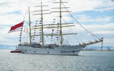 KRI SEMARANG AND KRI BIMA SUCI MEMBUAT KUNJUNGAN MUHIBBAH KE NEGARA BRUNEI DARUSSALAM