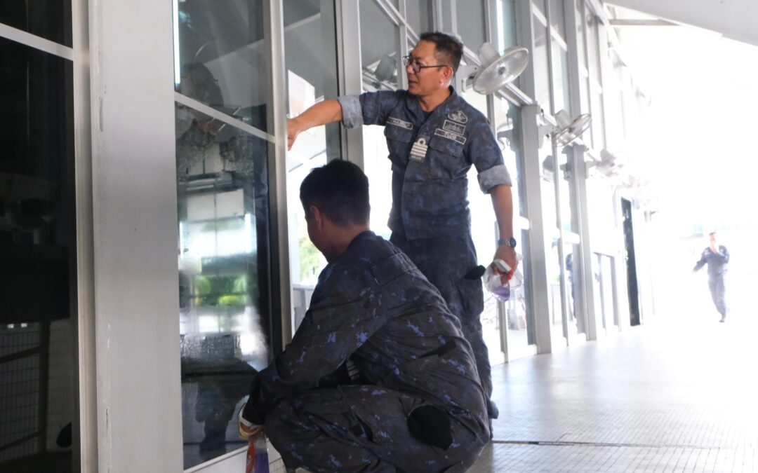 MARKAS TLDB MENGENDALIKAN KEMPEN MEMBERSIHKAN MASJID BAGI SEMPENA JUBLI INTAN TENTERA LAUT DIRAJA BRUNEI 1447H/2025M
