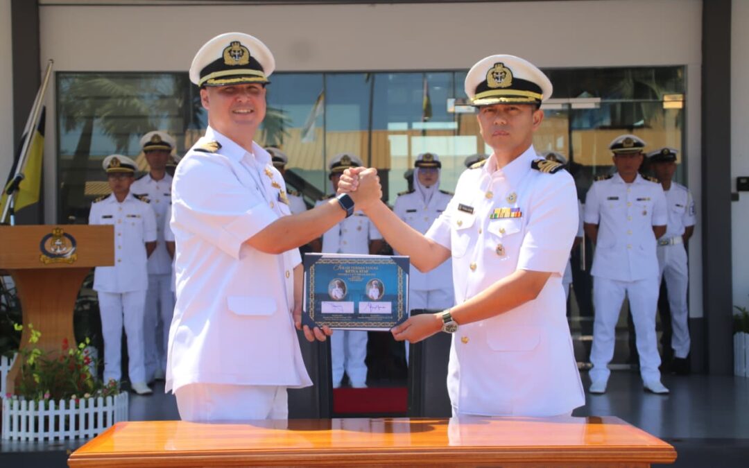 UPACARA SERAH TERIMA TUGAS KETUA STAF TENTERA LAUT DIRAJA BRUNEI