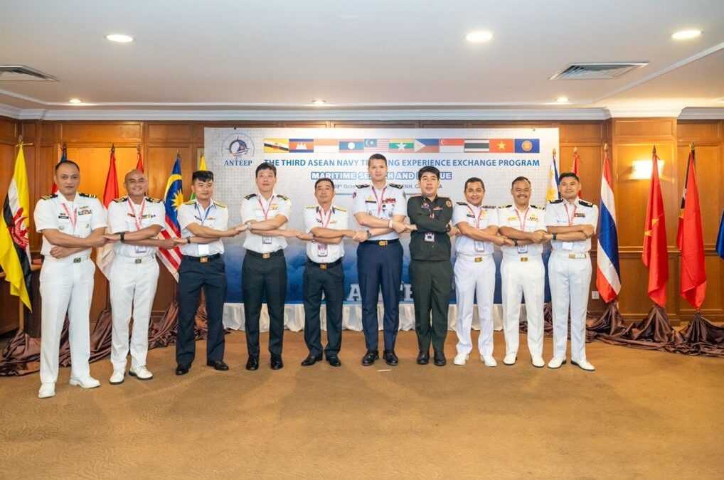 TENTERA LAUT DIRAJA BRUNEI MENYERTAI PROGRAM ASEAN NAVAL TRAINING EXPERIENCE EXCHANGE PROGRAMME KE-3