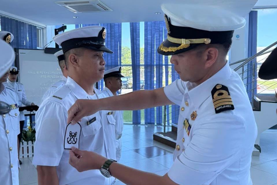 MAJLIS KENAIKAN PANGKAT SIRI 03/2025 BAGI ANGGOTA PUSAT LATIHAN TENTERA LAUT