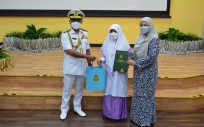 EXCELLENCE AWARDS FOR 26 CHILDREN OF ROYAL BRUNEI NAVY PERSONNEL