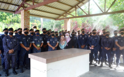 CLEANING CAMPAIGNS AT ISLAMIC CEMETERIES FOLLOWED BY THE DONATIONS TO FAMILY MEMBERS OF LATE NAVY SAILORS IN CONJUCTION WITH THE CELEBRATION OF THE 57TH ANNIVERSARY OF THE ROYAL BRUNEI NAVY.