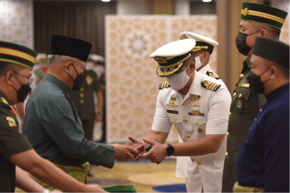 CONFERMENT OF STATE HONORARY MEDALS