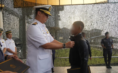 BUILDING CAPABILITY BENEATH THE WAVES: RBN GRADUATES 15 NEW NAVAL DIVERS