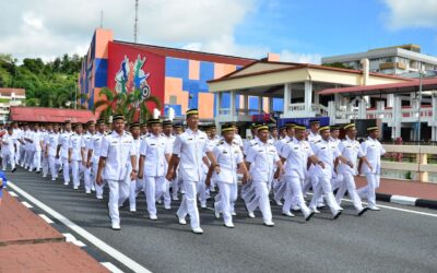 ROYAL BRUNEI NAVY JOINS NATIONAL MAULUD PROCESSION