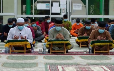 KUNJUNGAN HORMAT PEMERINTAH TENTERA LAUT DIRAJA BRUNEI ERATKAN HUBUNGAN DUA HALA