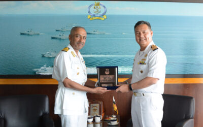 ACTING COMMANDER RBN RECEIVED COURTESY CALL FROM COMMANDING OFFICER OF INS SATPURA, INDIAN NAVY