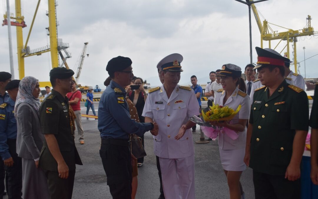 KDB DARUTTAQWA GOODWILL VISIT TO DA NANG CITY