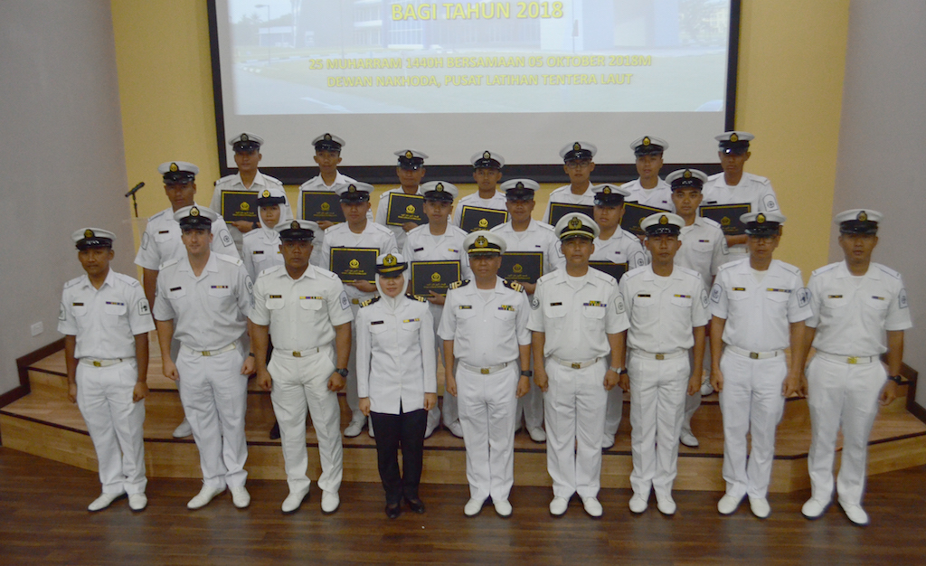 11 COURSE PARTICIPANTS RECEIVE GENERAL MECHANIC 141/2018 CERTIFICATES
