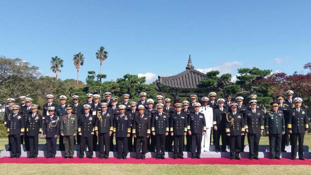 COMMANDER OF ROYAL BRUNEI NAVY ATTENDS THE INTERNATIONAL FLEET REVIEW 2018 IN JEJU, REPUBLIC OF KOREA