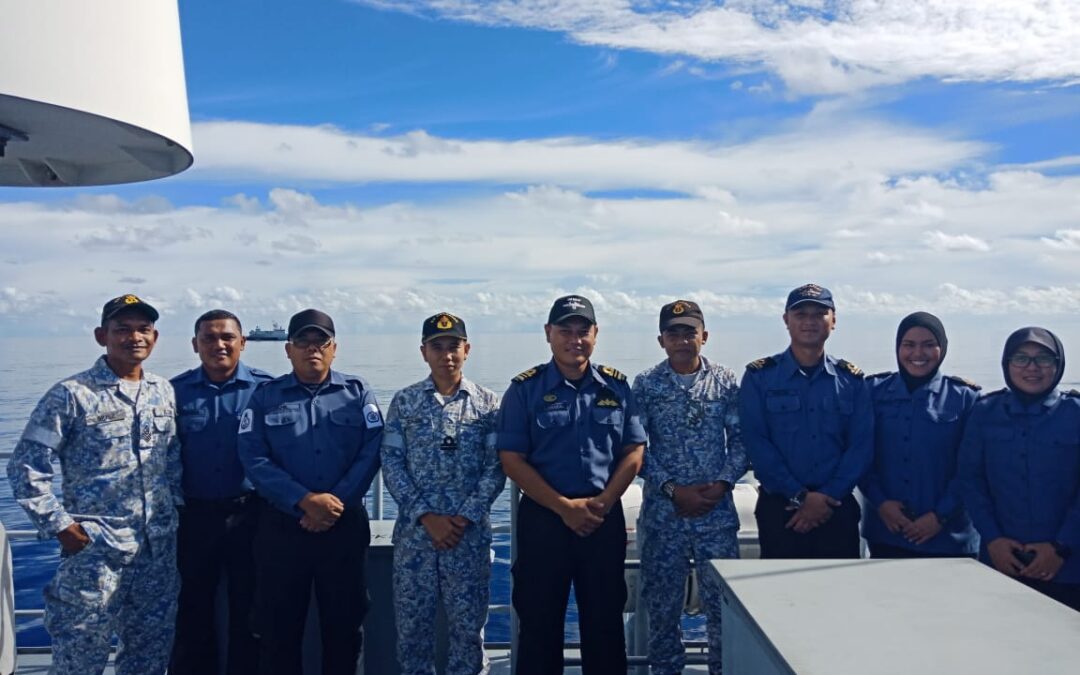 PASSAGE EXERCISE BETWEEN THE ROYAL BRUNEI NAVY AND ROYAL MALAYSIAN NAVY