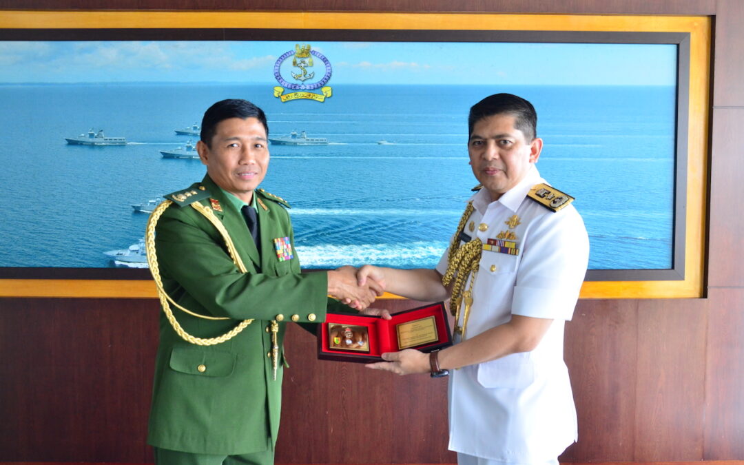 ACTING RBAF COMMANDER RECEIVED INTRODUCTORY CALL FROM THE DEFENCE ATTACHÉ OF THE REPUBLIC OF THE UNION OF MYANMAR ACCREDITED TO BRUNEI DARUSSALAM