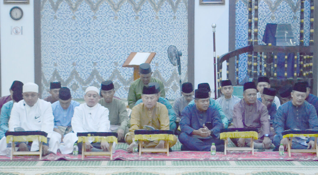 ROYAL BRUNEI NAVY BEGINS DIKIR MAULUD