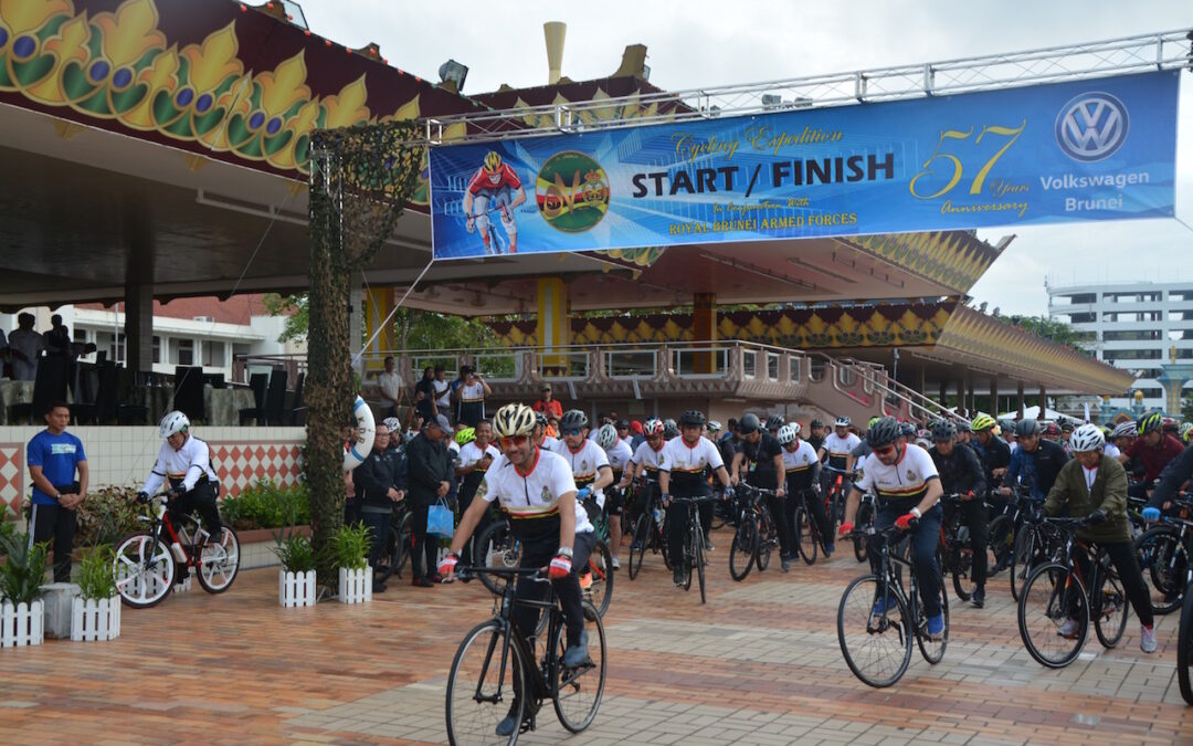 ROYAL BRUNEI ARMED FORCES 57KM CYCLING EXPEDITION