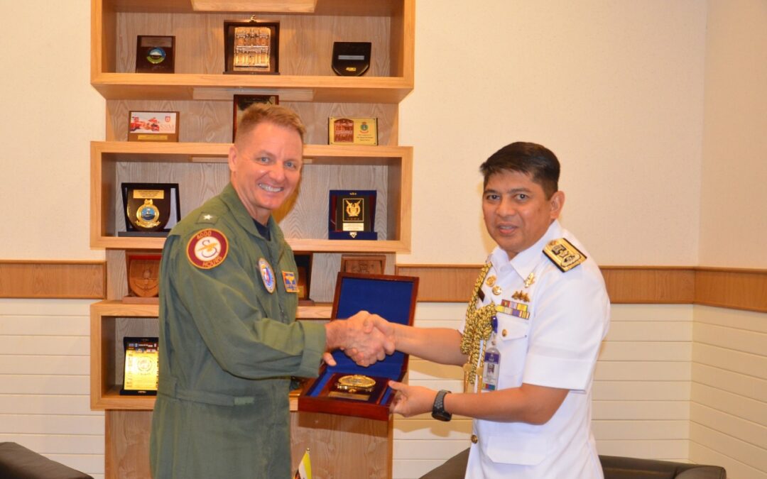 COMMANDER OF ROYAL BRUNEI NAVY RECEIVES COURTESY CALL FROM UNITED STATES COMMANDER LOGISTICS GROUP WESTERN PACIFIC