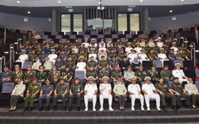 RBN COMMANDER ATTENDS CLOSING CEREMONY OF THE JUNIOR STAFF COURSE 2018
