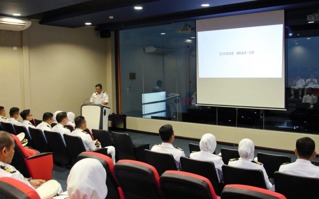 CLOSING CEREMONY OF THE INAUGURAL MARITIME OPERATIONS PLANNING COURSE 2018/2019